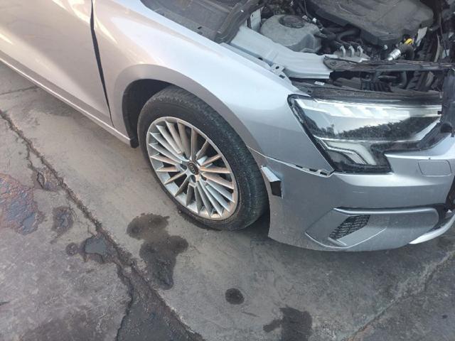 VAG 5WA407256 Цапфа передняя правая в наличии Киев