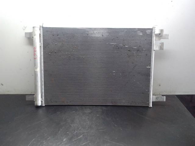 Condensador de ar condicionado / radiador para Volkswagen Polo 1.0 TSI CHZ 5WA816411A