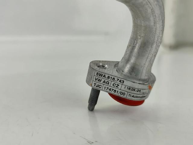 VAG 5WA816743 Шланг кондиционера, от испарителя к компрессору в наличии Киев