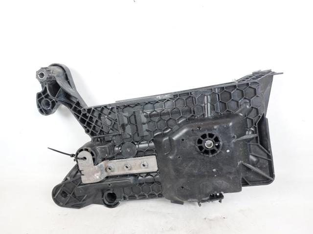 VAG 5WA915331 Подставка аккумулятора в наличии Харьков