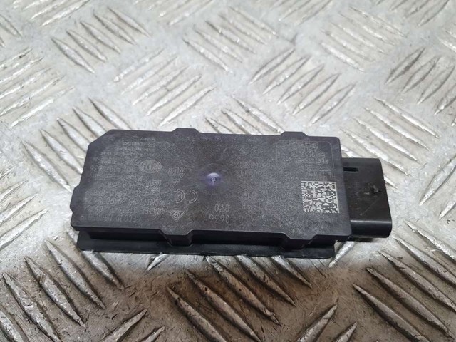 5WA962133B Антенна KESSY купить Черкассы
