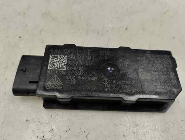 5WA962133F VAG Антенна купить в Чернигов