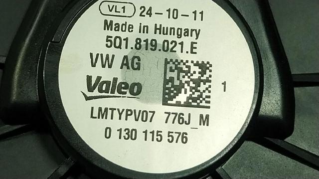 VAG 5WB819015A Вентилятор печки в наличии Житомир