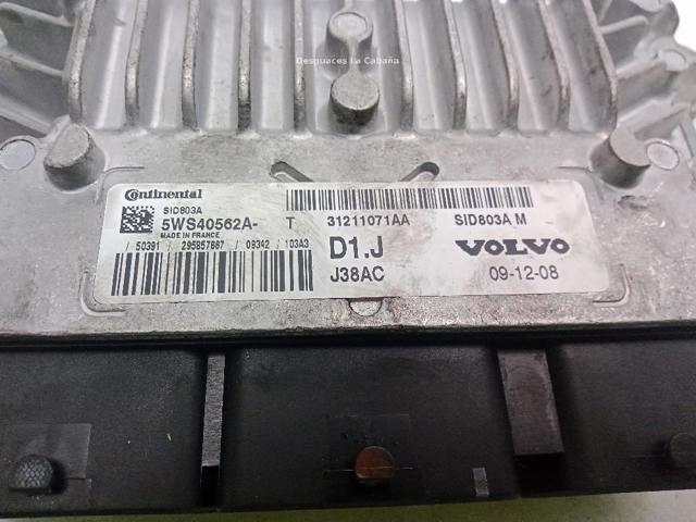 VOLVO 5WS40562A в наличии Ужгород
