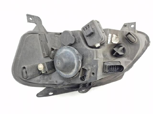 VAG 5Z1941006A Правая фара в наличии Сумы