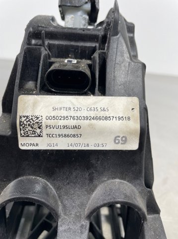 5ZV25DX9AA CHRYSLER купить в Запорожье