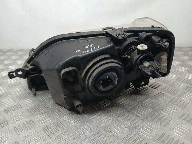 6001546789 RENAULT Правая фара купить в Ирпень
