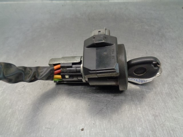 Fecho de ignição Dacia Logan 1 LS