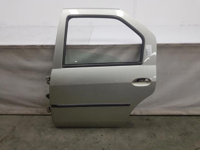 Porta traseira esquerda 6001546850 Renault (RVI)