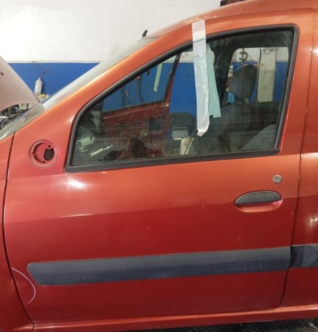 Pára-lama dianteiro esquerdo 6001549971 RENAULT