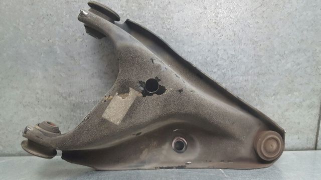 6001550446 RENAULT Рычаг передней подвески нижний левый купить в Полтава