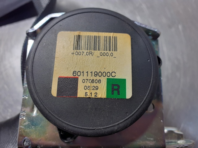 601119000C LAND ROVER Ремень безопасности купить в Хмельницкий