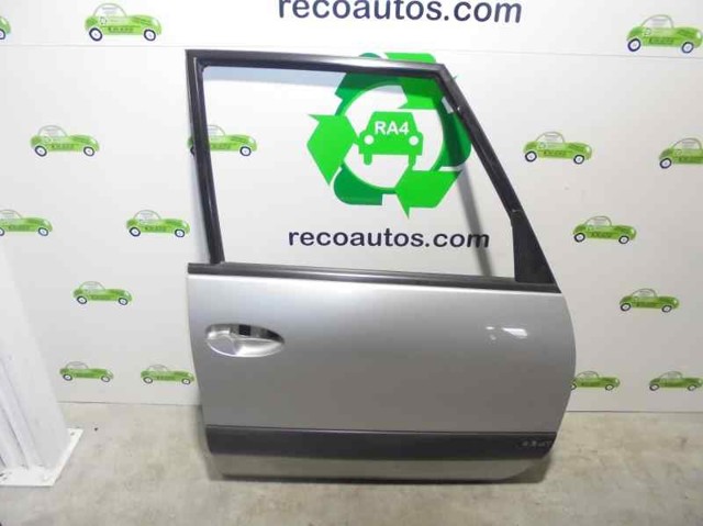 Porta dianteira direita 6025370666 Renault (RVI)