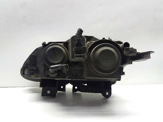 RENAULT 6025371078 Правая фара в наличии Черновцы