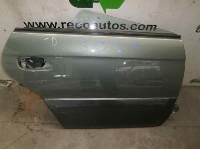 Porta traseira direita 60400AE400 Subaru