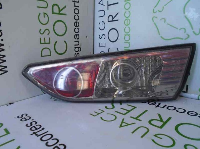 Luz traseira central direita para Alfa Romeo 156 (932_) (2001-2005) 1.6 16V T.Spark (932.A4,932.A4100) AR32104 60620138