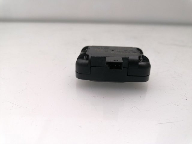 60684944 FIAT Стекло лобовое  купить в Чернигов