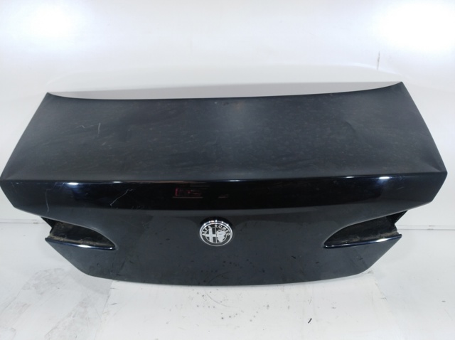 Tampa de porta-malas Alfa Romeo 159 939