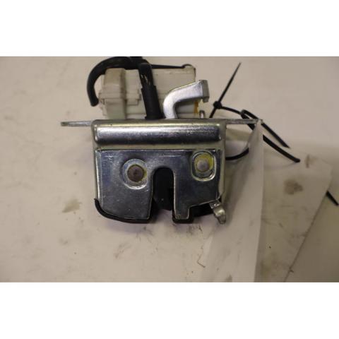 Fecho de tampa de porta-malas (de 3ª/5ª porta traseira) Alfa Romeo 159 939