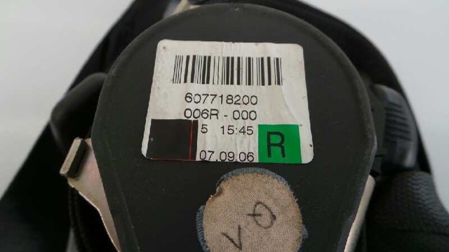 607718200 MERCEDES Ремень безопасности передний правый купить в Полтава