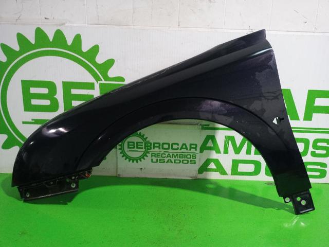 Pára-lama dianteiro esquerdo 6101327 OPEL