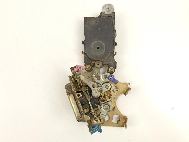 61031SA050 SUBARU Замок водительской двери купить в Ирпень