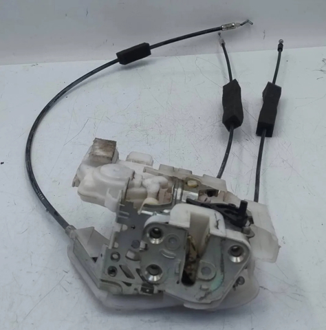 61039AG100 SUBARU Замок двери задней правой купить в Каменское