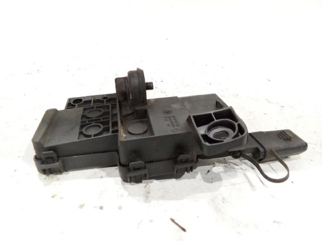 61138387568 BMW купить в Украина
