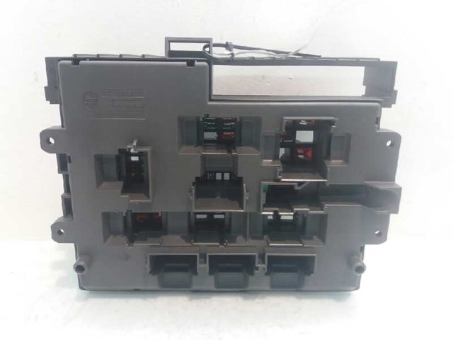 61146971370 BMW Блок предохранителей купить в Чернигов