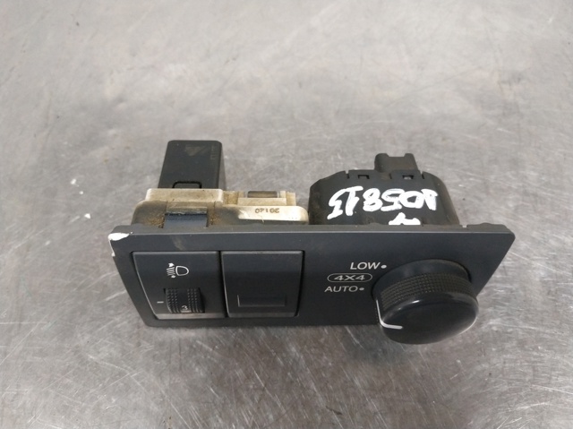 HYUNDAI 612W16240 в наличии Запорожье