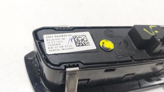 61315A16B19 BMW купить в Каменское