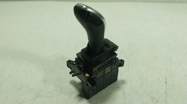 61316832387 BMW Механизм переключения передач (кулиса, селектор) купить в Ирпень