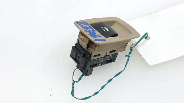 61316945876 BMW Кнопка включения мотора стеклоподъемника задняя правая купить в Хмельницкий