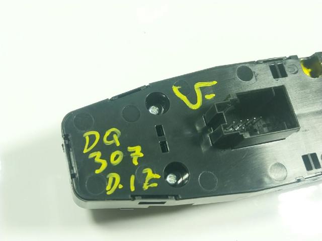 BMW 61317948785 Кнопочный блок управления стеклоподъемником передний левый в наличии Львов