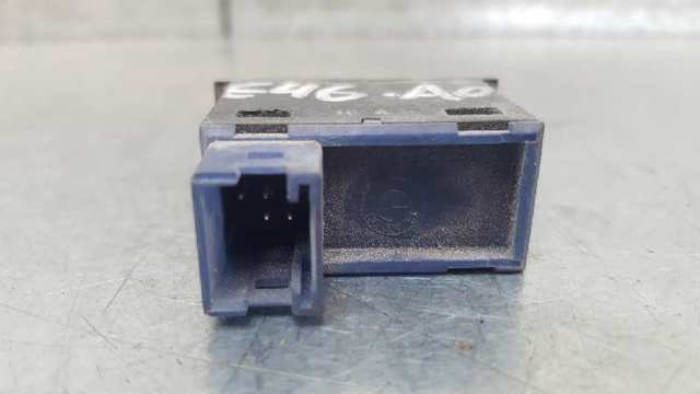 61318363694 BMW Выключатель системы ASC купить в Житомир