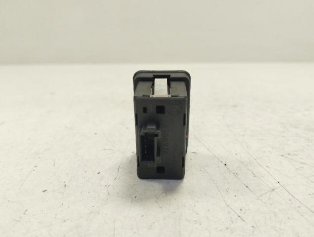 BMW 61318368974 Кнопка подъемника заднего стекла в наличии Черкассы