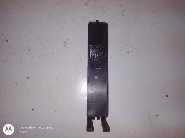 61318381518 BMW Кнопочный блок управления стеклоподъемником передний левый купить в Украина
