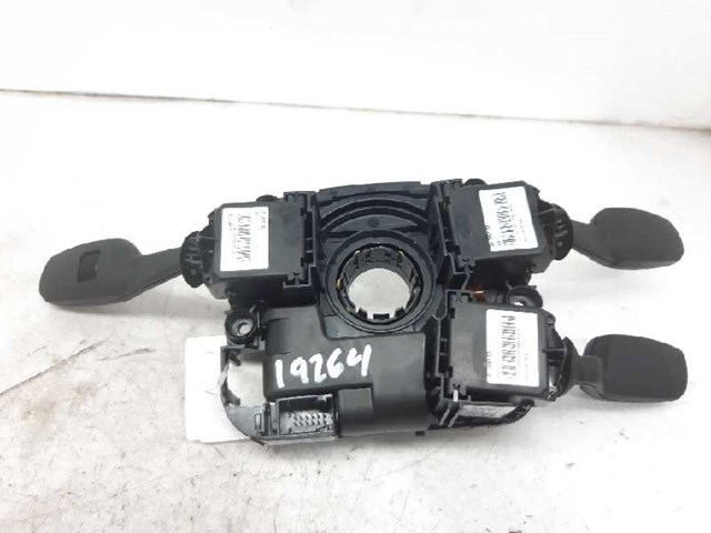 BMW 61319239899 Блок кнопочных переключателей рулевого колеса в наличии Хмельницкий