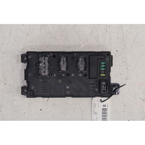 BMW 61356819332 Блок предохранителей в наличии Сумы