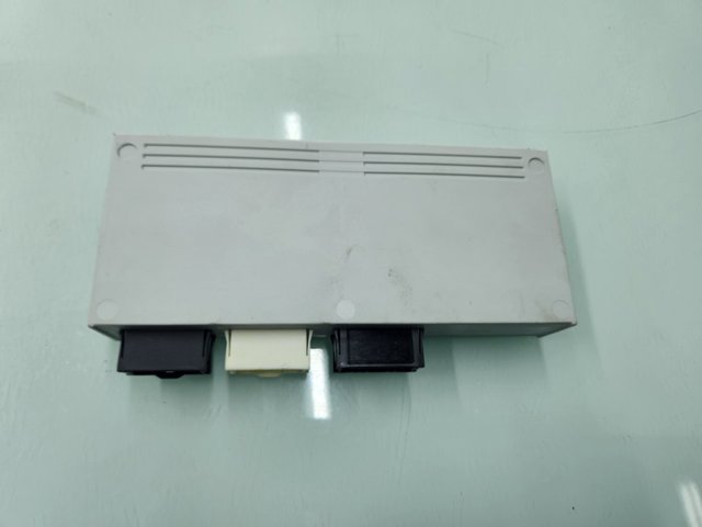BMW 61357384722 Модуль управления (ЭБУ) открытия крышки багажника (двери 3/5-й задней) в наличии Украина