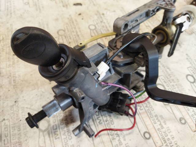 61358363099 BMW купить в Кривой Рог