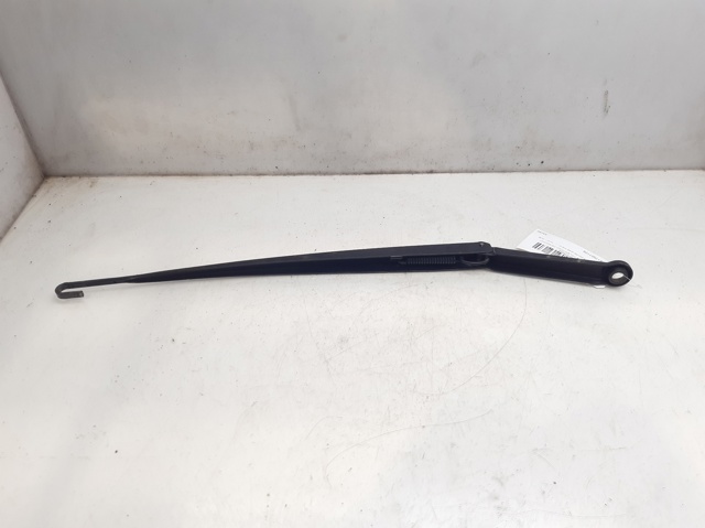 61617007128 BMW