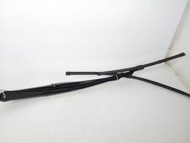 61617474830 BMW Поводок стеклоочистителя купить в Кривой Рог