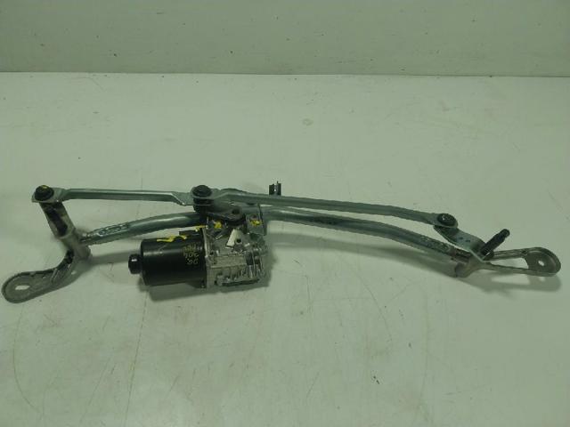 61619851576 BMW купить в Каменское