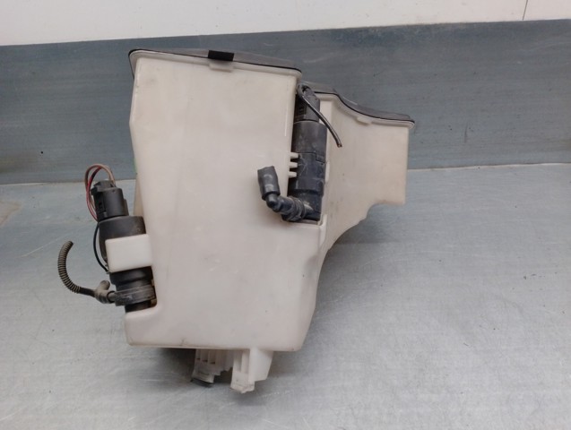 BMW 61663403212 Бачок омывателя стекла в наличии Ровно
