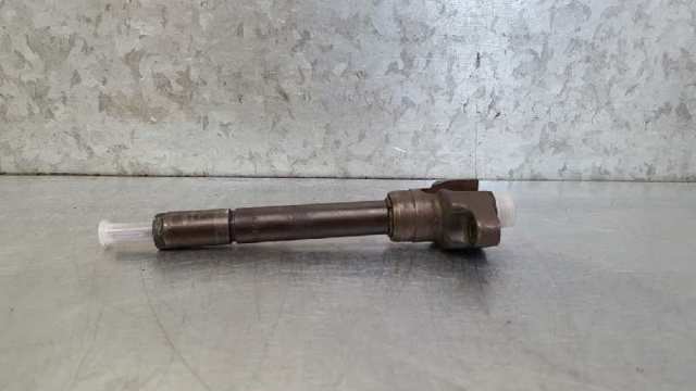 61668374365 BMW Форсунка омывателя стекла лобового левая купить в Черкассы