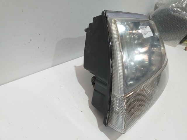 61B50005093 CHRYSLER Фара правая купить в Винница