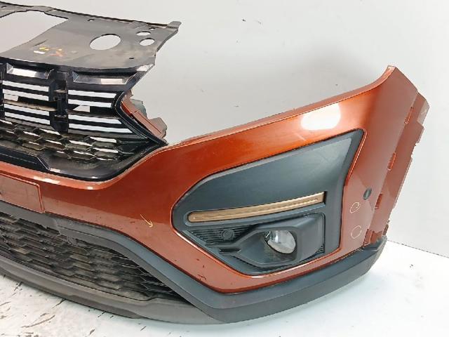 RENAULT 620104182Y Бампер передний в наличии Николаев