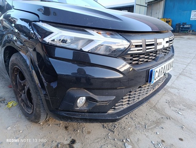 Pára-choque dianteiro Dacia Sandero 3