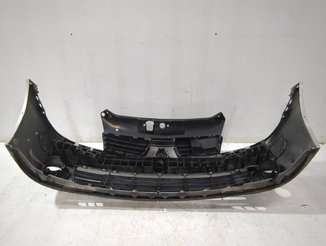 RENAULT 620109587R Передний бампер в наличии Каменское